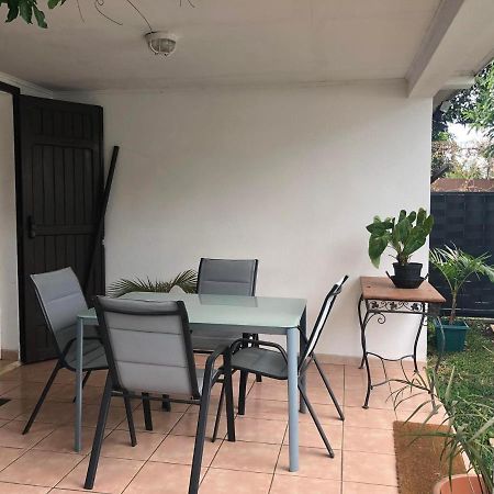 Meuble Le Manguier Apartment Saint Pierre Ngoại thất bức ảnh